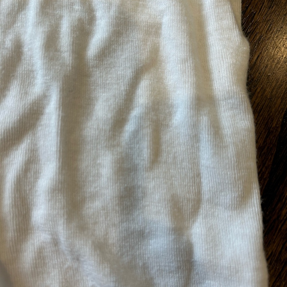 Perfect T-shirt basic white stretchy material never worn - Picture 3 of 4